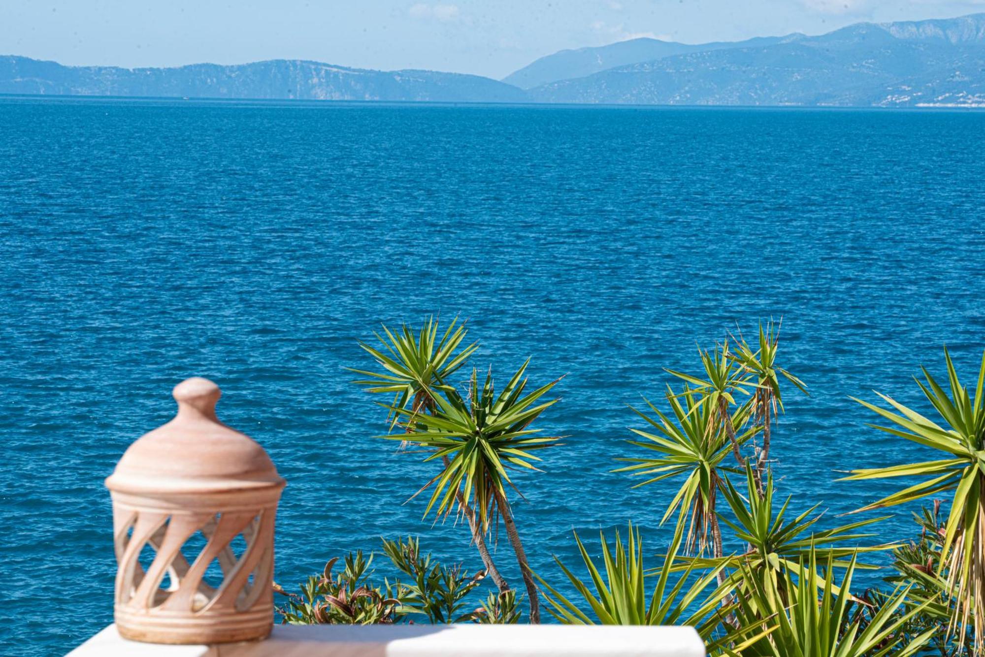 Ostrella Hotel - Luxury Rooms Mytikas  Exterior photo