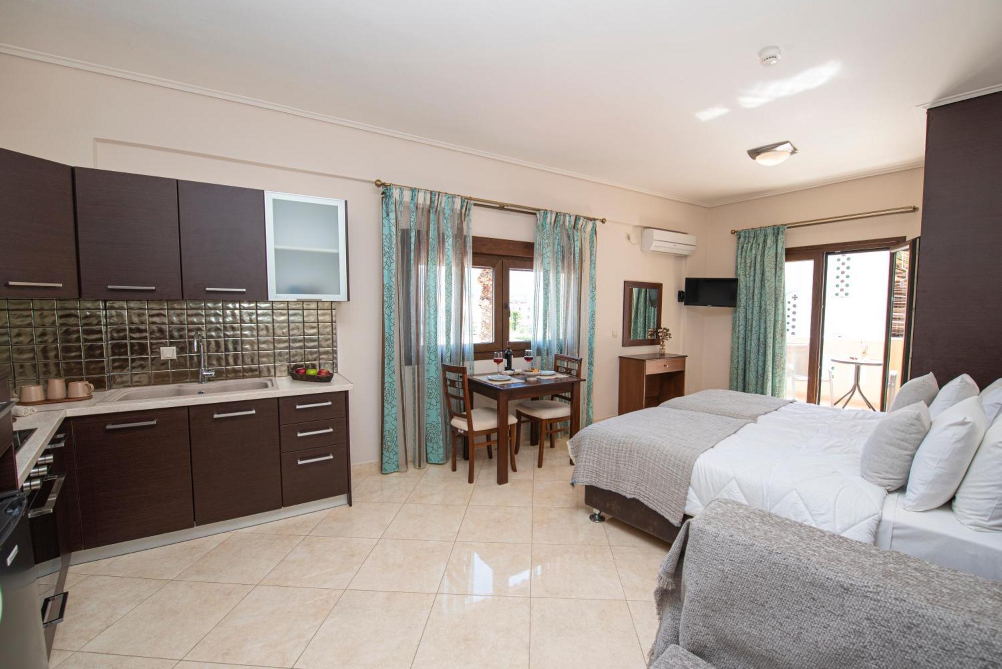 Ostrella Hotel - Luxury Rooms Mytikas  Exterior photo