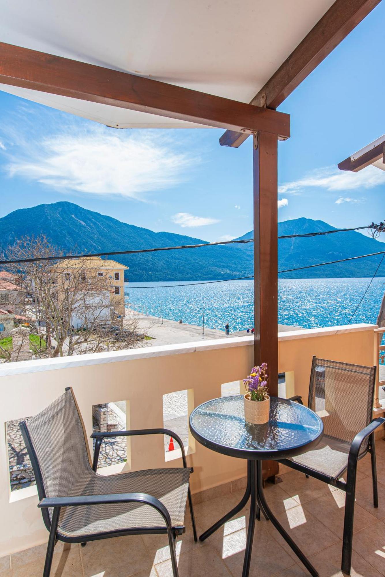 Ostrella Hotel - Luxury Rooms Mytikas  Exterior photo